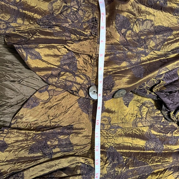 Brocade Designer Evening Jacket with Pirate Peplum - Picture 9 of 9